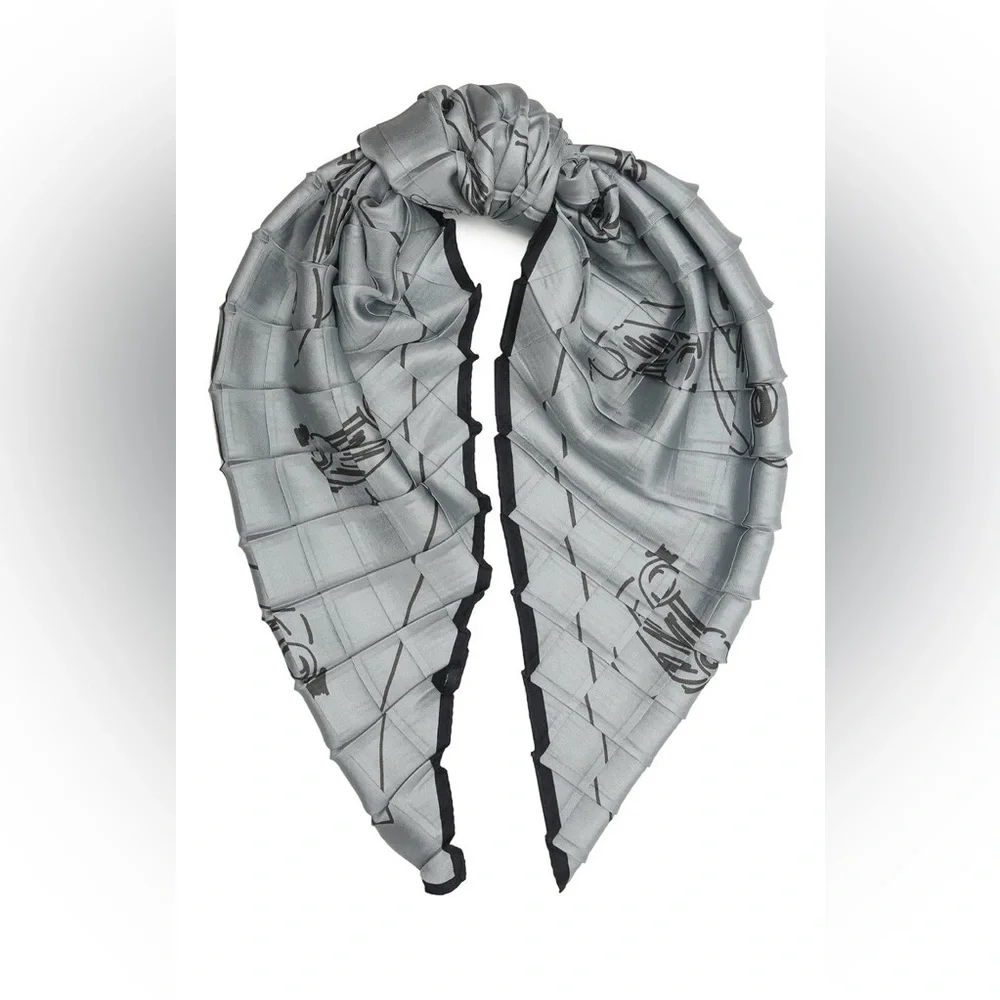 Giorgio Armani Black Label Silk Scarf Gray/Silver Pleated 29x29